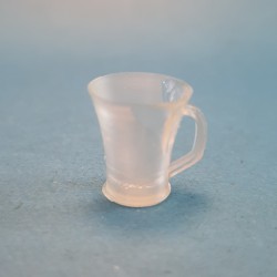 لیوان دسته دار مخروطی